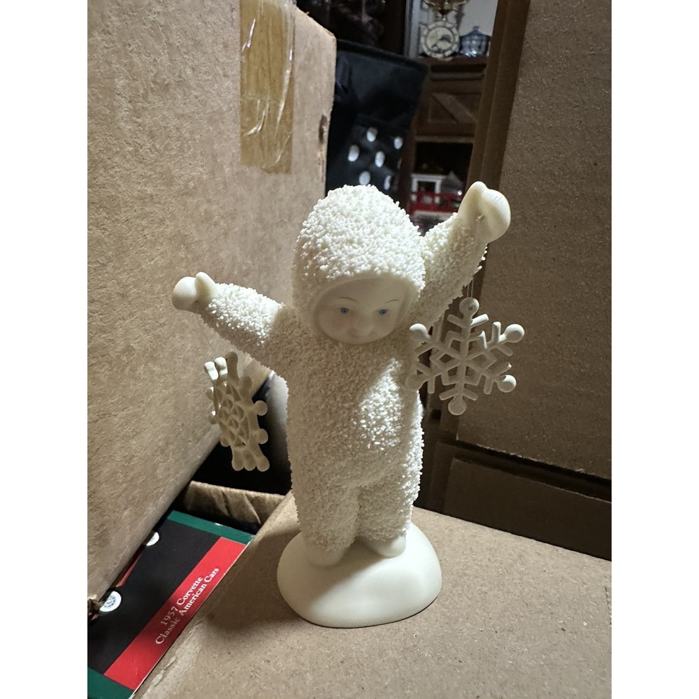 Department 56 Snowbabies Figurine "Everyone Is Beautiful" Angel Snowflakes Boxed